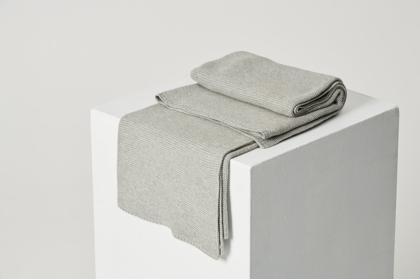 🌫️ Cotton Classic Knitted Baby Blanket Grey